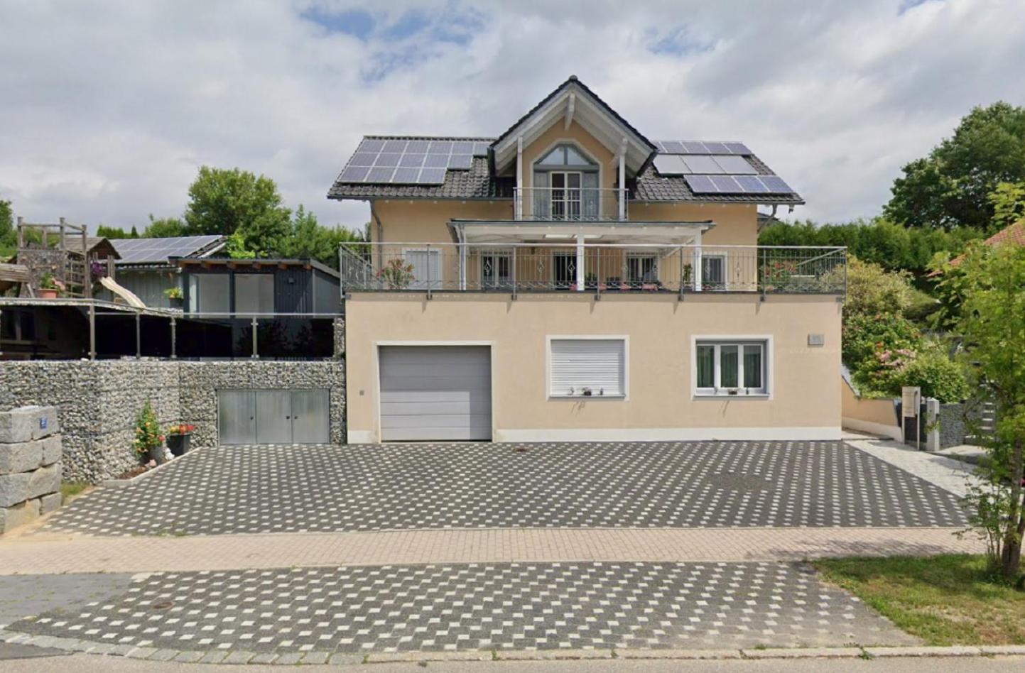 Ferienwohnung Fernblick Neukirchen vorm Wald Bagian luar foto